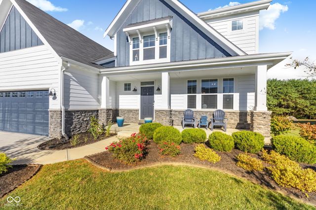 8384 Treeline Lane, Mccordsville, IN 46055