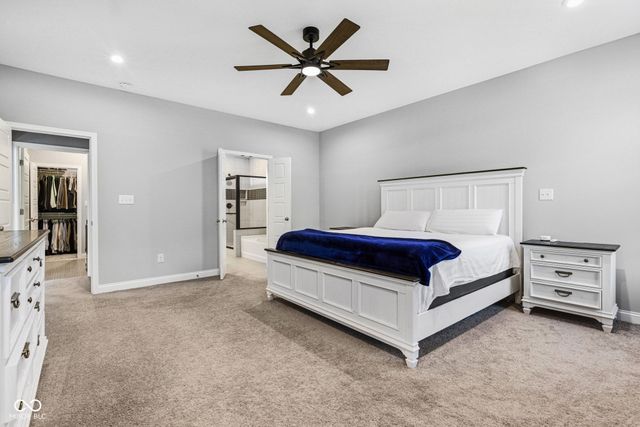 8384 Treeline Lane, Mccordsville, IN 46055