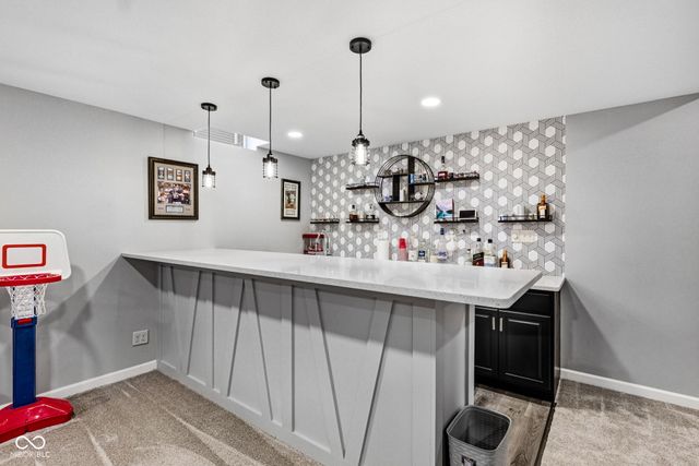 8384 Treeline Lane, Mccordsville, IN 46055