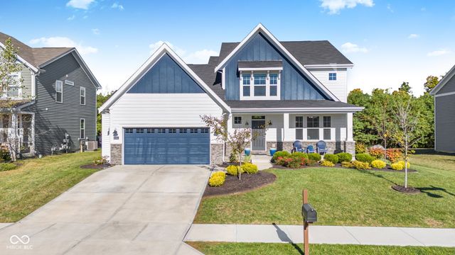 8384 Treeline Lane, Mccordsville, IN 46055