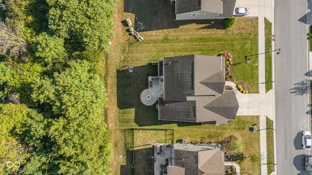 8384 Treeline Lane, Mccordsville, IN 46055