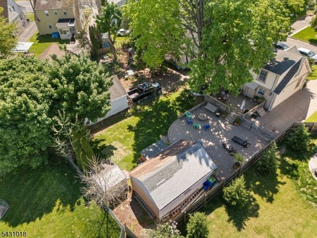 8 Garry St, Manville Boro, NJ 08835