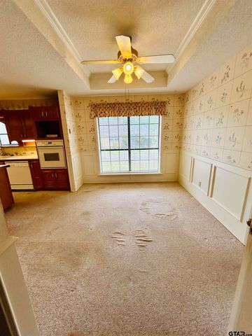 2899 Surrey Lane, Tyler, TX 75705