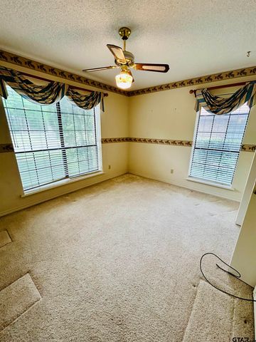 2899 Surrey Lane, Tyler, TX 75705