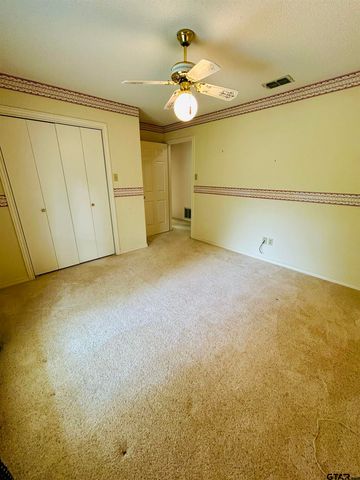 2899 Surrey Lane, Tyler, TX 75705