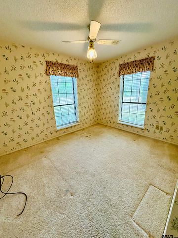 2899 Surrey Lane, Tyler, TX 75705