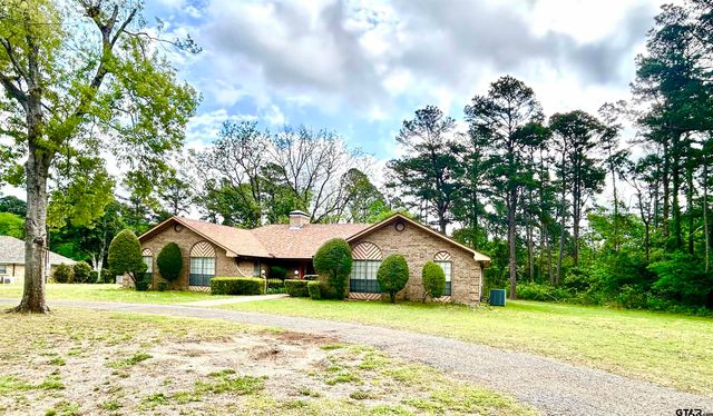 2899 Surrey Lane, Tyler, TX 75705