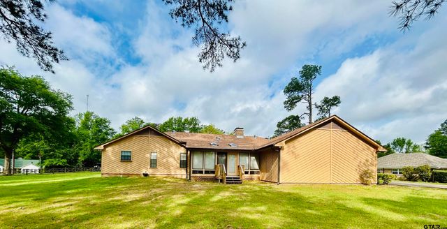 2899 Surrey Lane, Tyler, TX 75705
