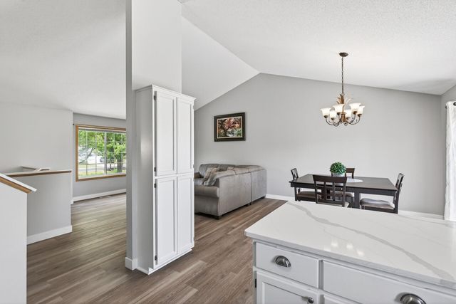 1104 Spruce Street, Farmington, MN 55024