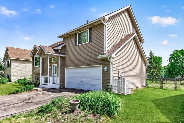1104 Spruce Street, Farmington, MN 55024