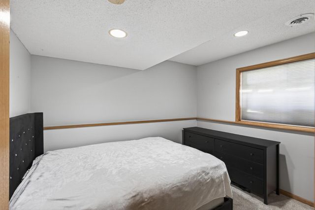 1104 Spruce Street, Farmington, MN 55024