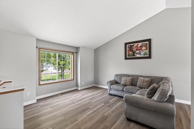 1104 Spruce Street, Farmington, MN 55024