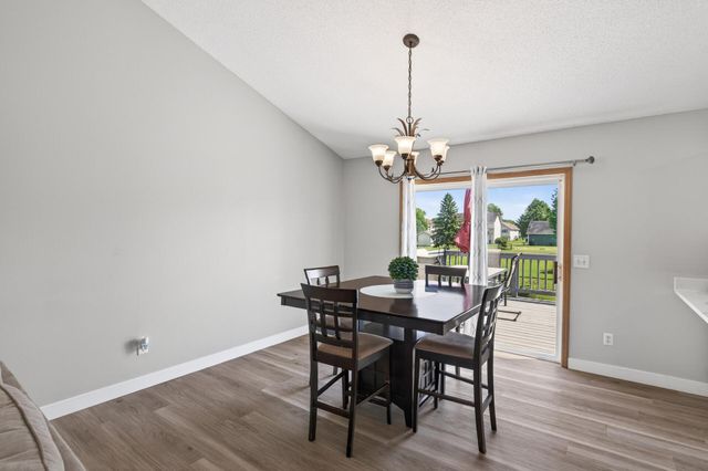 1104 Spruce Street, Farmington, MN 55024