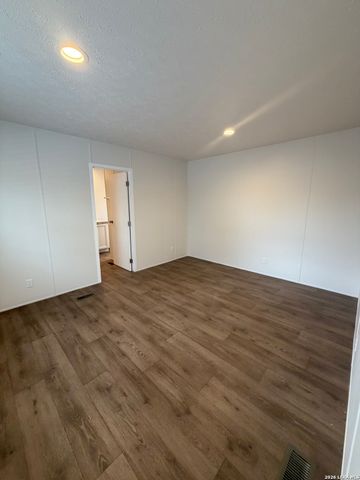 19230 Fm 1937, San Antonio, TX 78221
