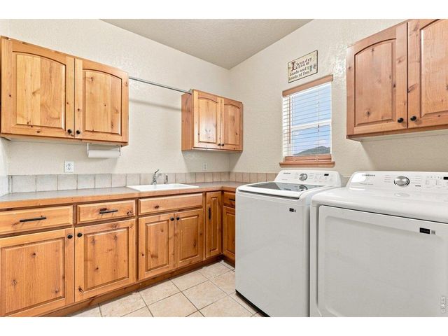 5801 Norwood Ave, Loveland, CO 80538
