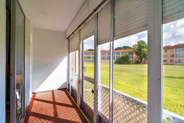 9061 Sunrise Lakes Boulevard 109, Sunrise, FL 33322