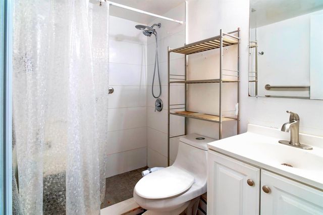 9061 Sunrise Lakes Boulevard 109, Sunrise, FL 33322