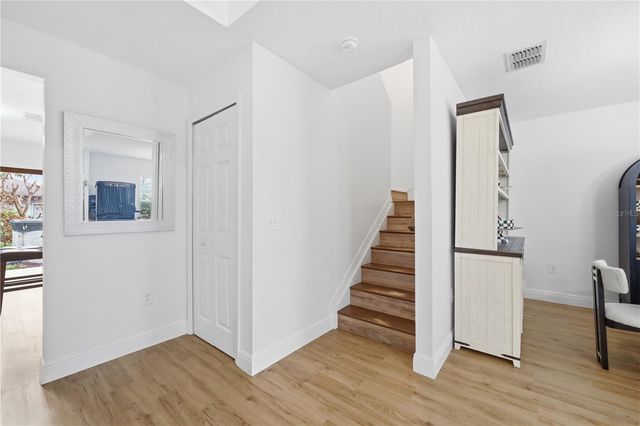 627 WOODLAND CREEK BOULEVARD, Kissimmee, FL 34744