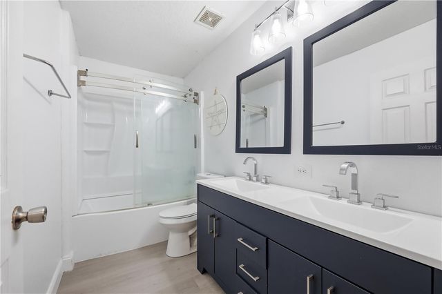 627 WOODLAND CREEK BOULEVARD, Kissimmee, FL 34744