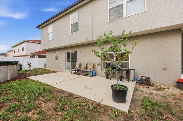 627 WOODLAND CREEK BOULEVARD, Kissimmee, FL 34744