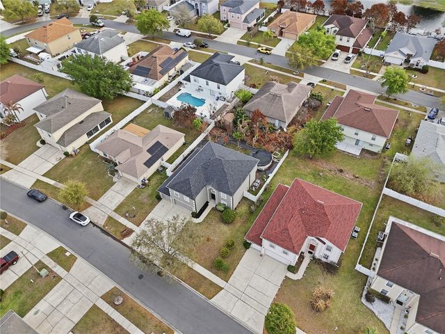 627 WOODLAND CREEK BOULEVARD, Kissimmee, FL 34744