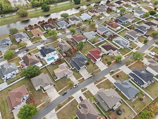 627 WOODLAND CREEK BOULEVARD, Kissimmee, FL 34744