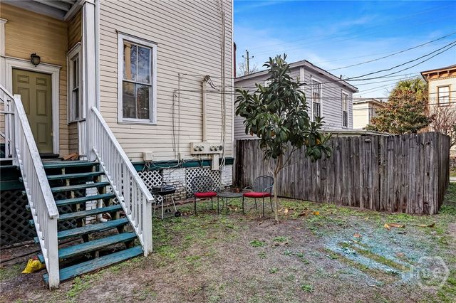 402 E Park 1B, Savannah, GA 31401