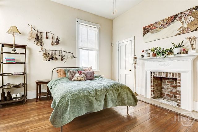 402 E Park 1B, Savannah, GA 31401