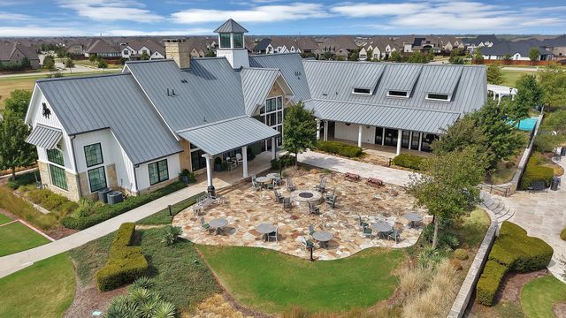 3817 Redbud Drive, Aubrey, TX 76227