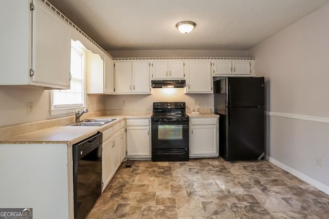 550 Austin Bridge Road, Douglasville, GA 30134