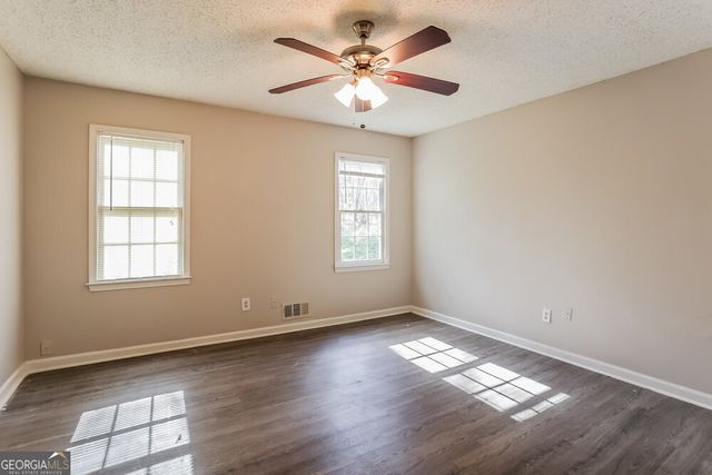 550 Austin Bridge Road, Douglasville, GA 30134