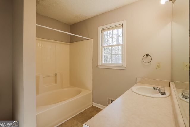 550 Austin Bridge Road, Douglasville, GA 30134