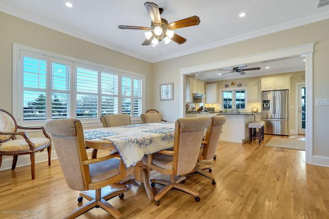 330 Villa Park Way, Spring Lake, NJ 07762