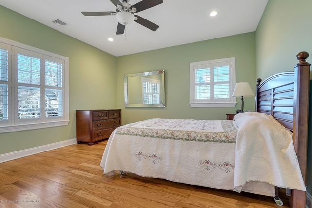 330 Villa Park Way, Spring Lake, NJ 07762