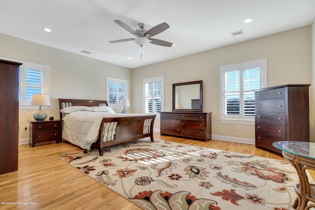 330 Villa Park Way, Spring Lake, NJ 07762