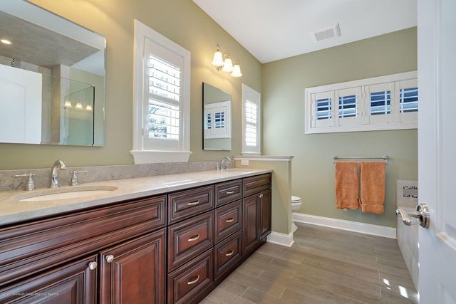 330 Villa Park Way, Spring Lake, NJ 07762