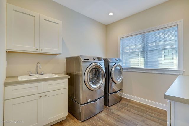 330 Villa Park Way, Spring Lake, NJ 07762