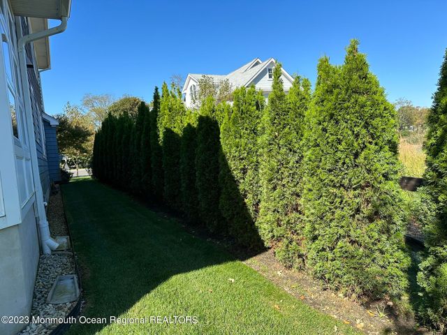 330 Villa Park Way, Spring Lake, NJ 07762