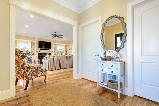 330 Villa Park Way, Spring Lake, NJ 07762