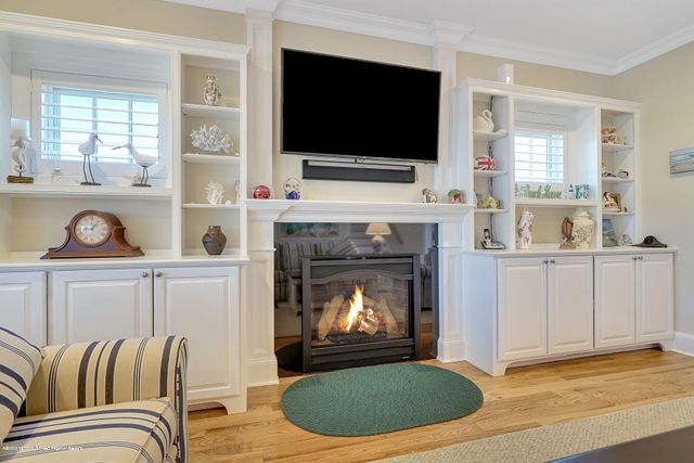 330 Villa Park Way, Spring Lake, NJ 07762