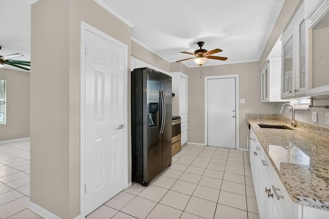 114 Maple Dr, Portland, TX 78374