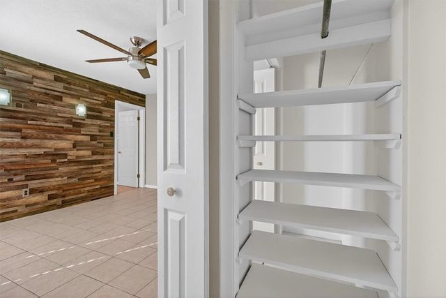 114 Maple Dr, Portland, TX 78374