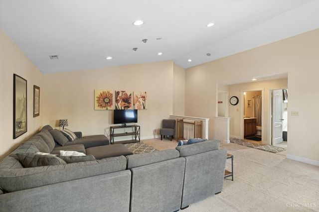 6039 Princeton Road, Liberty Twp, OH 45011