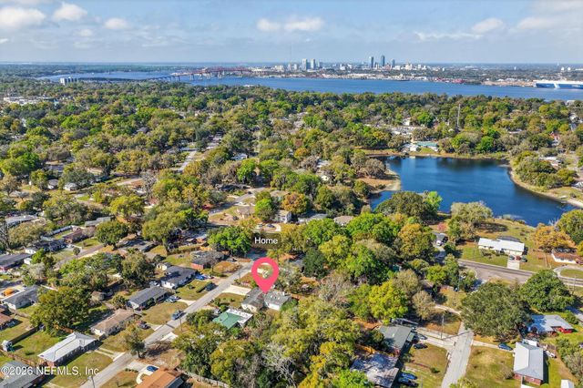 5933 GREEN HILL Lane, Jacksonville, FL 32211