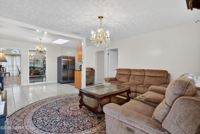 5933 GREEN HILL Lane, Jacksonville, FL 32211