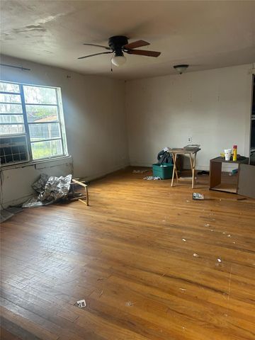 312 Willow Street, Sweeny, TX 77480