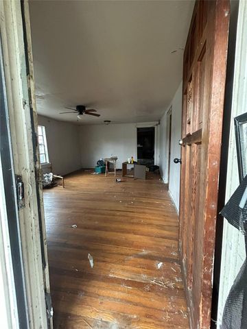 312 Willow Street, Sweeny, TX 77480