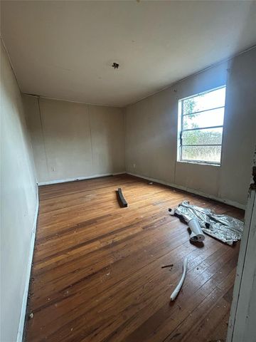 312 Willow Street, Sweeny, TX 77480