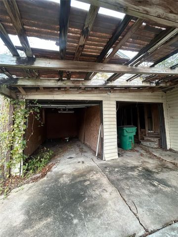 312 Willow Street, Sweeny, TX 77480