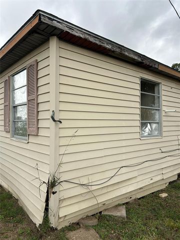 312 Willow Street, Sweeny, TX 77480